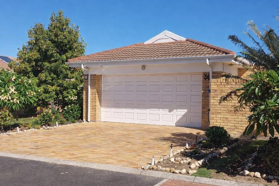 2 Bedroom Property for Sale in Sonstraal Heights Western Cape